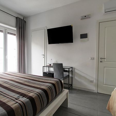Domus Viatoris Hotel Rome Exterior photo
