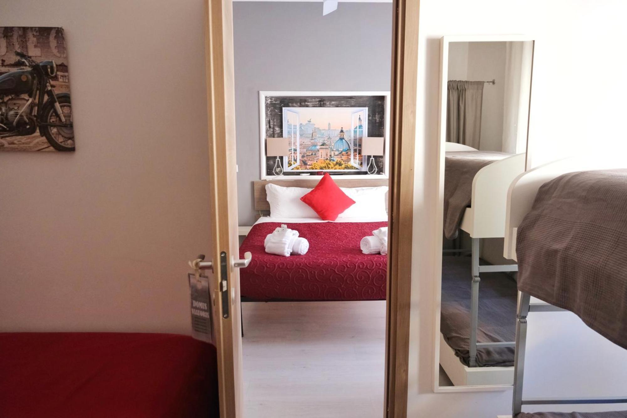 Domus Viatoris Hotel Rome Exterior photo